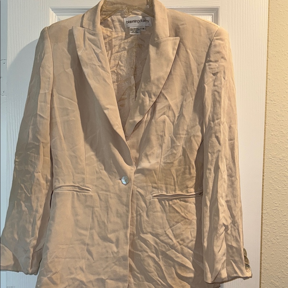 Bloomingdale's Beige Women's Blazer